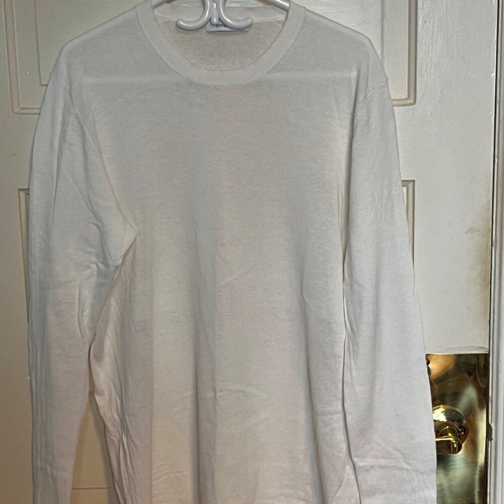 Onia light weight knit sweater new